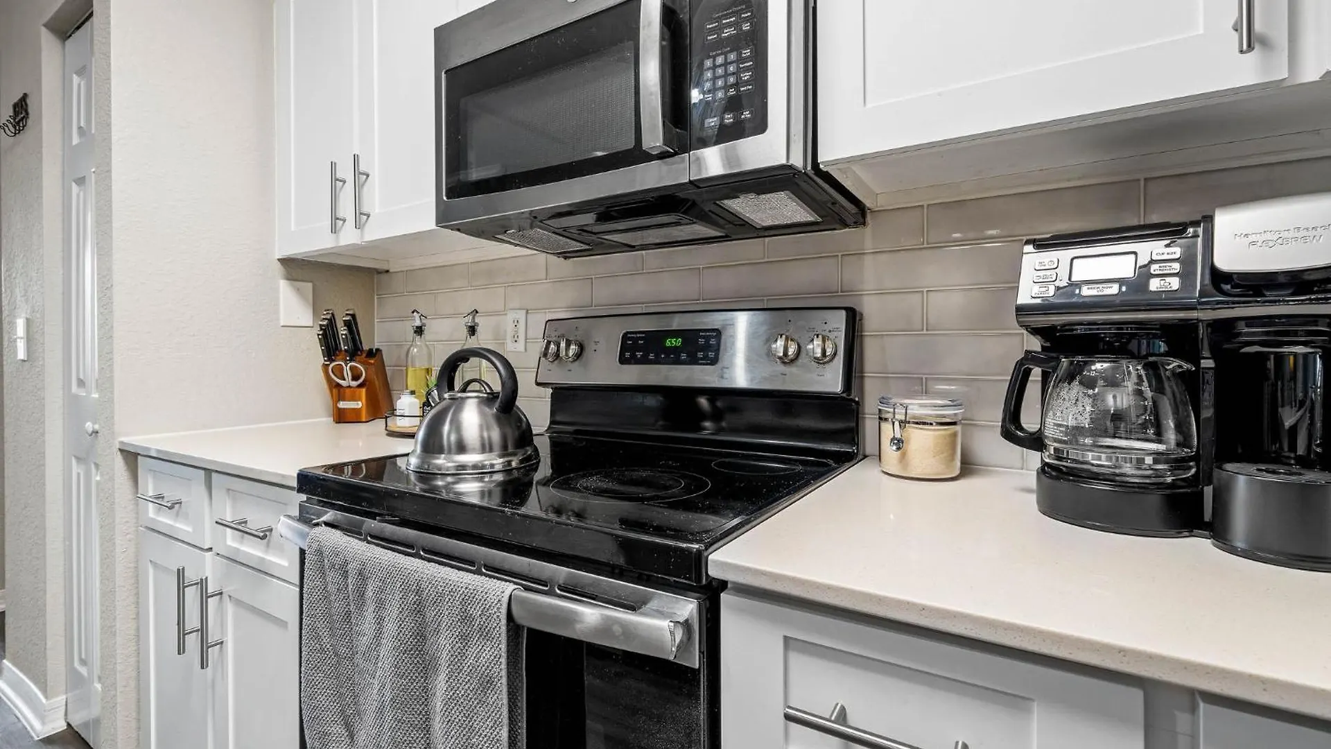 Chic 3Br2Ba- Minutes To Airport & Westchase #4 Διαμέρισμα Τάμπα 0*,