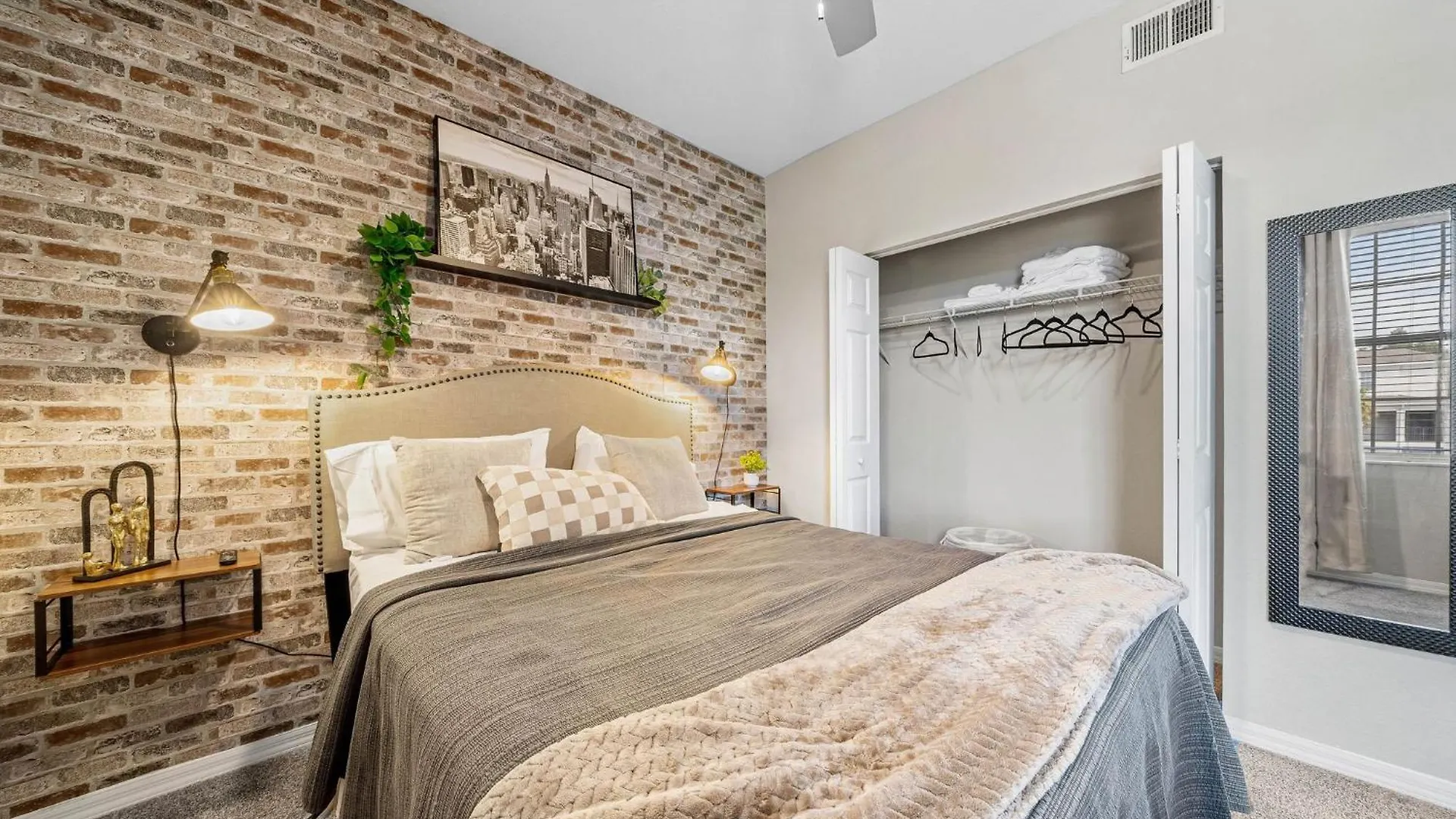 Chic 3Br2Ba- Minutes To Airport & Westchase #4 Διαμέρισμα Τάμπα